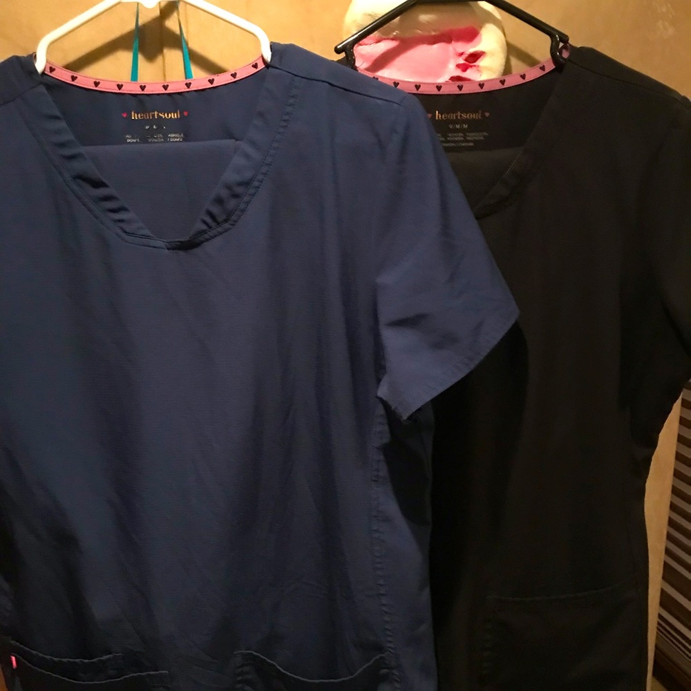 Scrubs size medium petite
